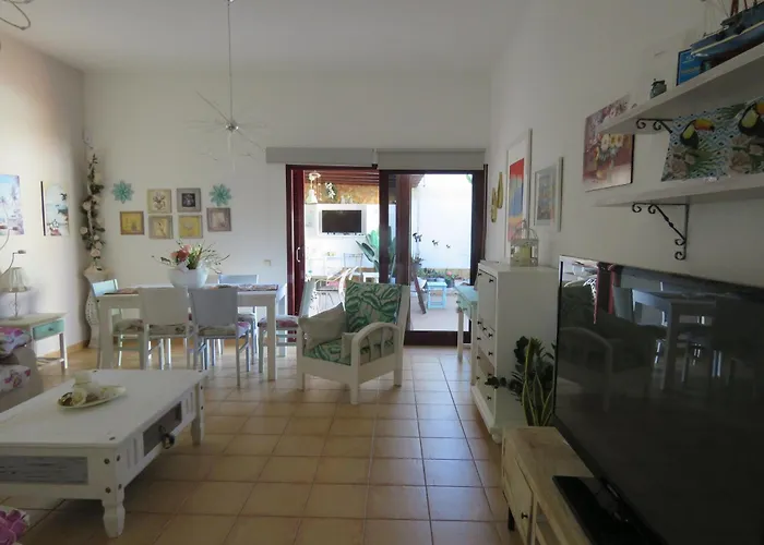 Dom wakacyjny Casa Burgos *