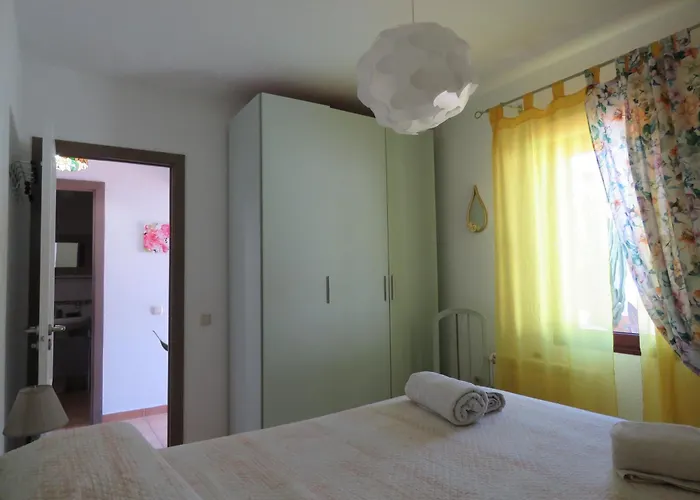 Dom wakacyjny Casa Burgos *